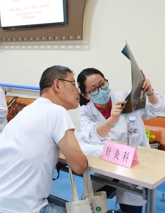 D:桌面图3.jpg